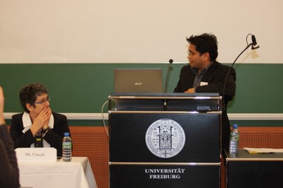 Roundtable Moderation